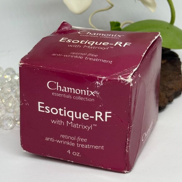 Chamonix Esotique RF Retinol Free Anti Wrinkle Treatment - 4 oz - New in Box* - Picture 5 of 5
